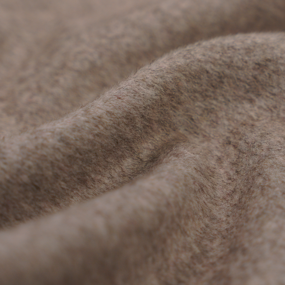 55% صوف، 40% بوليستر، 5% ألياف أخرى، 620 جم/م، معجون فول، طلاء خارجي لوجه واحد، قماش ML-249-5520